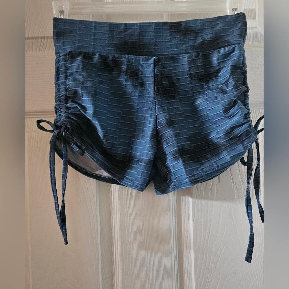 Fashion Cheeky-Style Booty Shorts